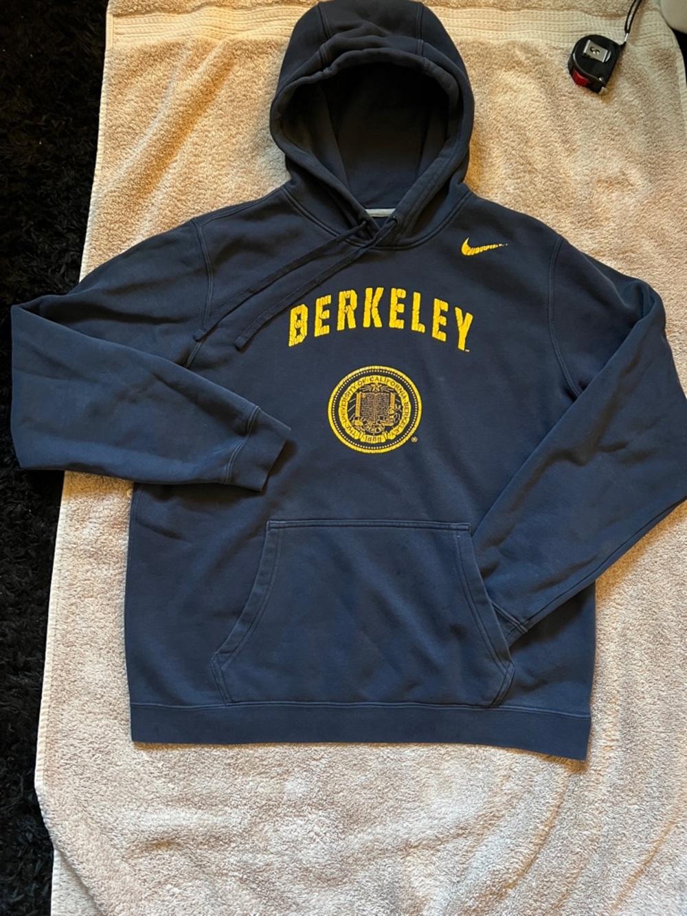 Men’s Vintage Nike Navy Hoodie with Yellow Berkeley Logo
